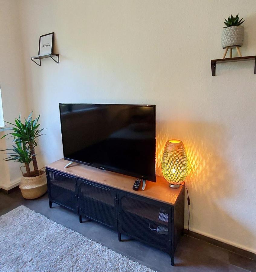 Gockel Homes 1 - Zentral Mit Balkon & Netflix Essen Kültér fotó